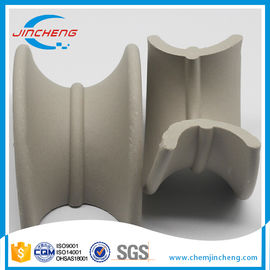 Acid Resistant Ceramic Intalox Saddles For Chemical / Petrochemical Industry